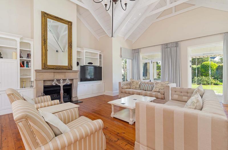 4 Bedroom Property for Sale in Steenberg Estate Western Cape